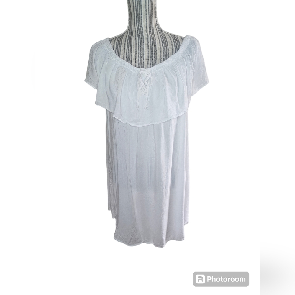 YFB women's white ruffled top sleeveless dress size M